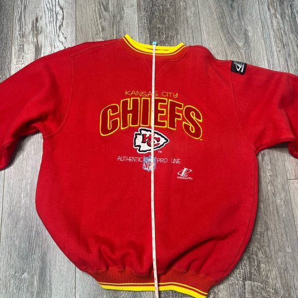 Vintage 2000s Kansas City Chiefs Crewneck - Picture 6 of 12